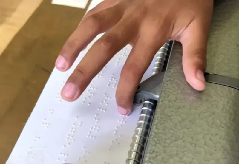 Escolas de educação especial em Cuba tentam se manter abertas durante crise