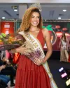 Ester Rocha faz história ao conquistar título de Rainha do Cacau em Linhares
