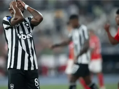 Exposição, arbitragem e erros: a eliminação do Botafogo na Sul-Americana