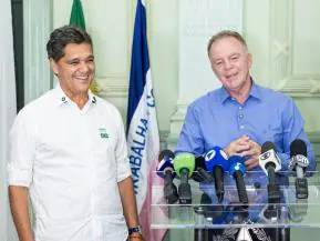 Agora é para valer: Renato Casagrande anuncia saída e concorrerá ao senado, Ricardo Ferraço será o governador a partir de abril