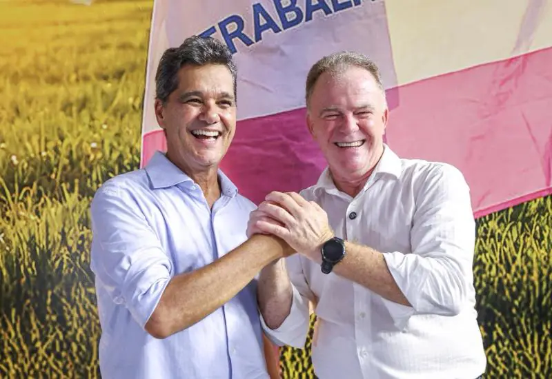 Ricardo Ferraço assume governo com compromisso de continuar ritmo acelerado de Casagrande