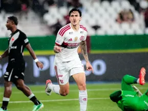 Flamengo se aproxima de 90% de chances de título no Brasileiro após goleada