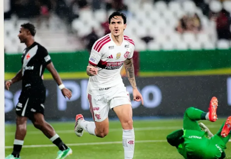 Flamengo se aproxima de 90% de chances de título no Brasileiro após goleada