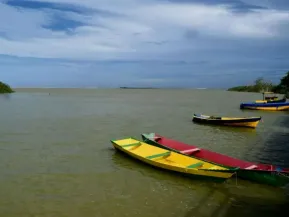 Governo libera pesca na foz do Rio Doce após 10 anos do desastre de Mariana