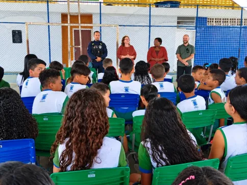 Guarda Municipal leva ação de prevenção à violência para escola de São Mateus