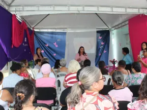 Jaguaré oferece exames e orientações de saúde da mulher durante o Outubro Rosa
