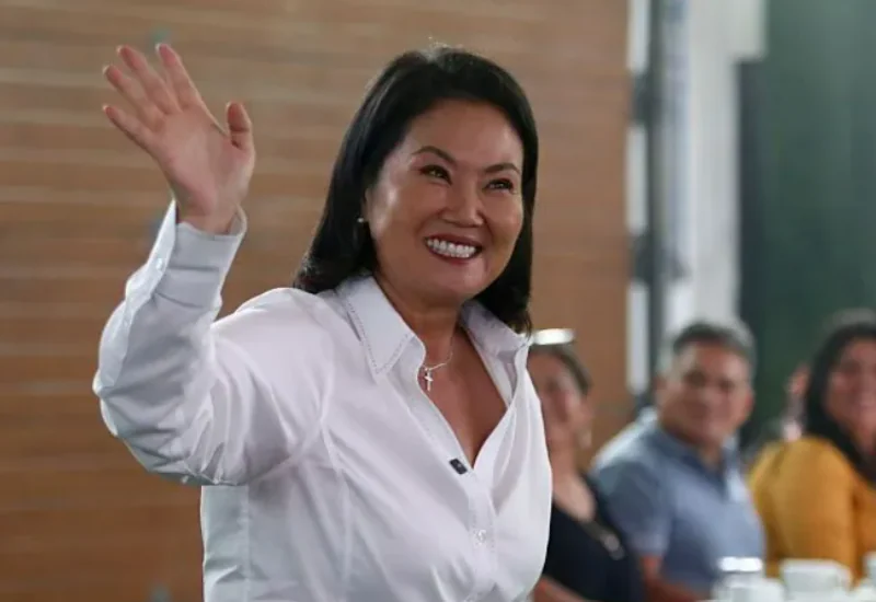 Reuters: Fujimori tem vantagem irreversível; resultado não foi divulgado