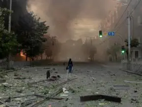 Rússia ameaça Kiev com novos ataques e pede que estrangeiros deixem a cidade