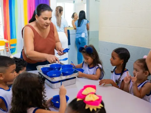 Linhares tem 484 merendeiras responsáveis pela alimentação de 28 mil alunos