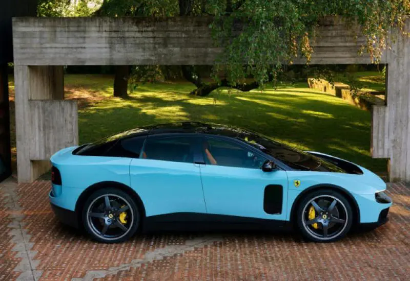 Ferrari apresenta seu primeiro veículo elétrico