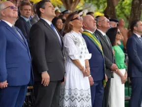 Lula atuou por presença de Fachin e Alcolumbre no 7 de Setembro