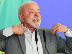 Lula sanciona lei complementar dos MEIs com perdão de dívidas