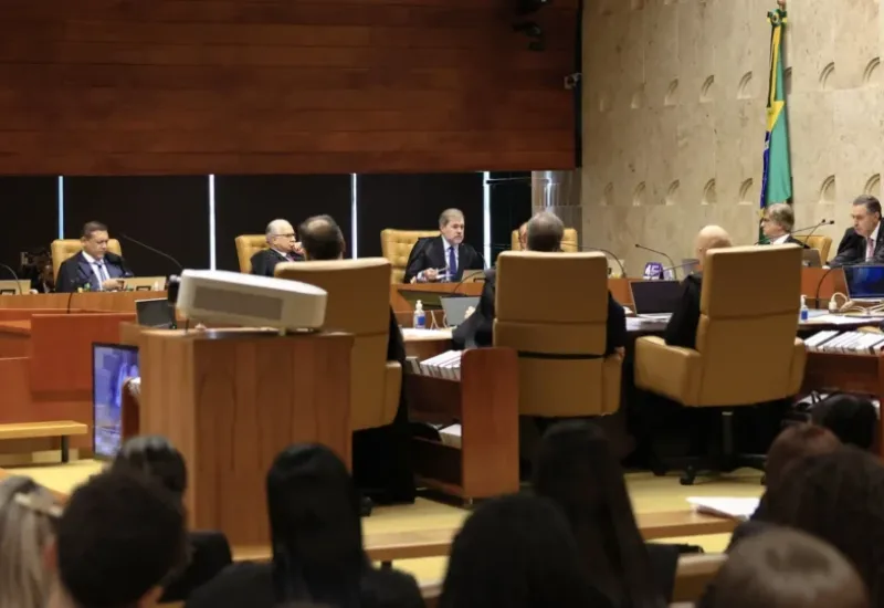 PF deflagra operação contra servidores suspeitos de vazar dados de ministros do STF e parentes