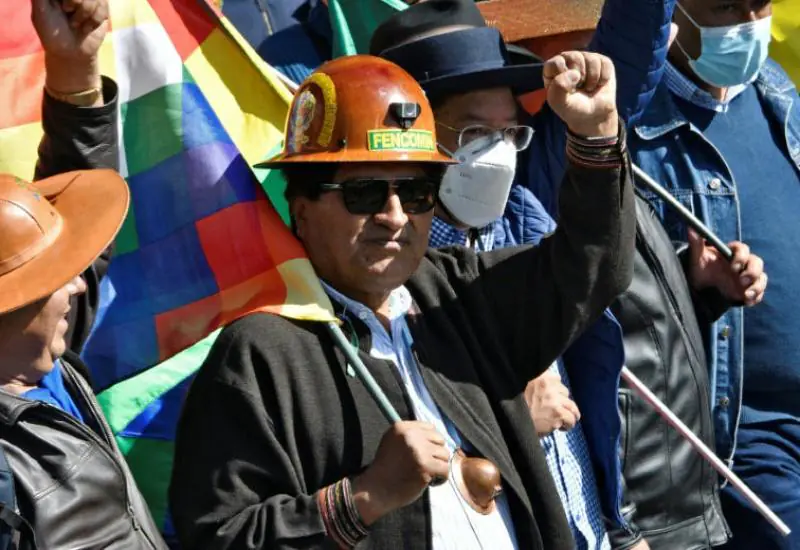 Bolívia vive uma ‘rebelião’ contra um governo ‘submisso’ aos EUA, diz Evo Morales