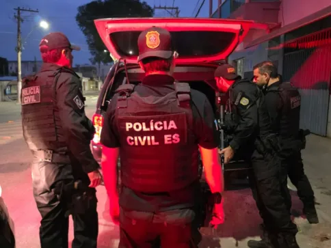 Operação contra facções prende 25 e cumpre 48 mandados no Norte do ES