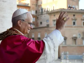 Papa Leão XIV anuncia cirurgia para retirar nódulo no pulmão