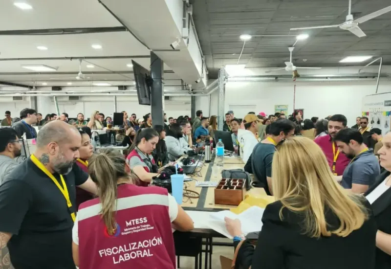 Paraguai resgata 200 brasileiros após denúncia de exploração