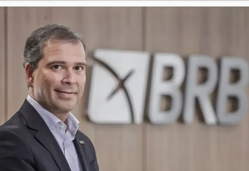 André Mendonça vota para manter prisão do ex-presidente do BRB