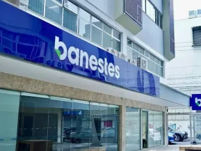 Pazolini fica de fora de compromisso pelo Banestes entre candidatos ao Governo
