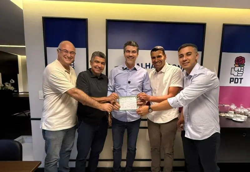 Ex-prefeito Bruno Araújo se filia ao PDT e mira vaga na Assembleia Legislativa