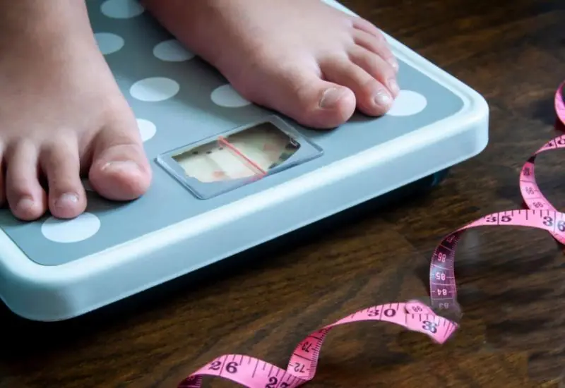 Metade das crianças e adolescentes brasileiros pode ter excesso de peso até 2040