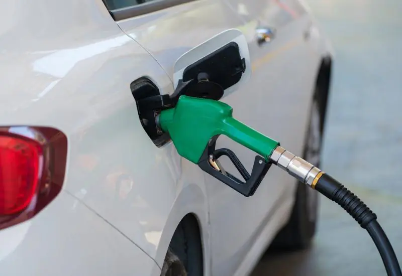 Setor de petróleo e gás deve atrair R$ 38,4 bilhões e gerar 5 mil vagas de alta especialização no Estado
