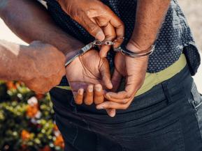 Homicídios diminuem, mas Brasil ainda registra mais de 90 assassinatos por dia