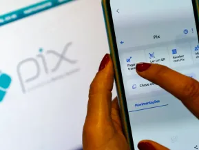 Pix terá novas regras para fraudes, cobrança híbrida e contas-salário
