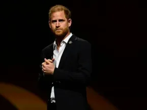 Príncipe Harry diz que entrou em depressão ao pensar em futuro na realeza
