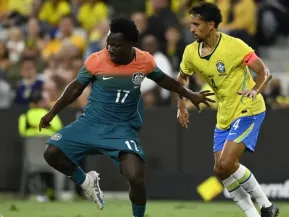 Rayan salva no fim, e Brasil só empata com Austrália em amistoso pós-Copa