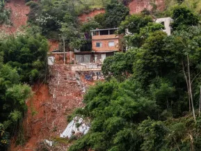 Chuvas mantêm áreas isoladas e reforçam vistorias em MG