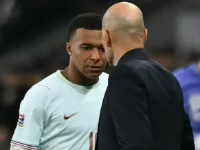 Real Madrid emite pedido de desculpa após atitude polêmica de Mbappé