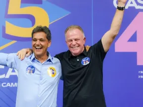 Real Time Big  Data aponta liderança isolada de Casagrande  para o Senado e Ricardo Ferraço ampliando força na disputa pelo Governo do ES