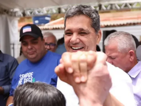 Ricardo Ferraço empata tecnicamente com Pazolini, aponta pesquisa