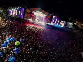 Sucesso de público e vendas marca o Carnaval 2026 nas praias de São Mateus