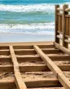 São Mateus reforma passarelas de acesso à praia de Guriri para o Verão 2027