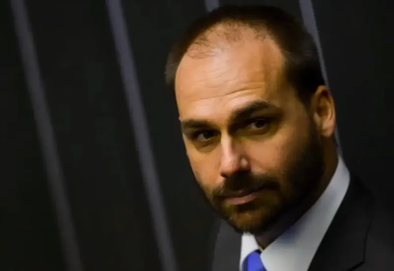 STF condena Eduardo Bolsonaro por difamar deputada Tábata Amaral