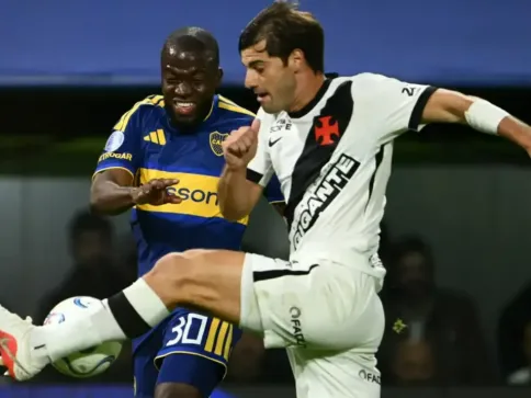 Vasco enfrenta o Boca Juniors para voltar a uma final internacional após 26 anos