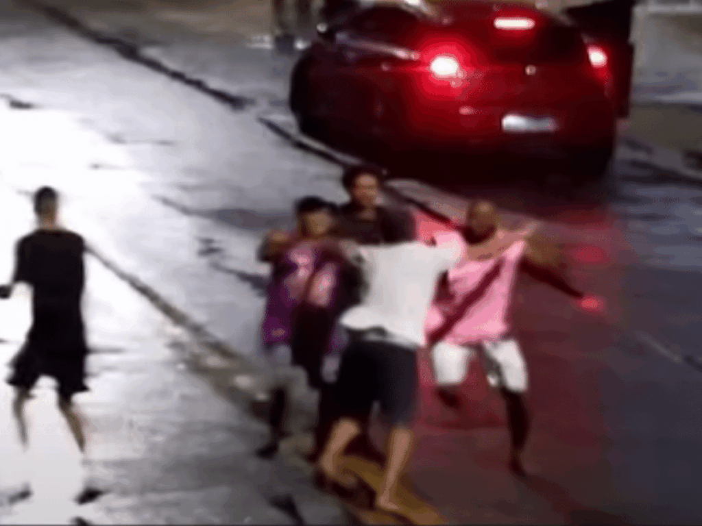 imagens de seguranca capturaram briga em aracruz es 1771431544635 v2 4x3