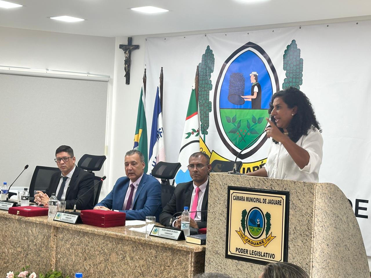 Câmara de Jaguaré realiza Sessão Solene em homenagem às mulheres e lança campanha de enfretamento à violência 1 WhatsApp Image 2026 03 13 at 15.46.56 10