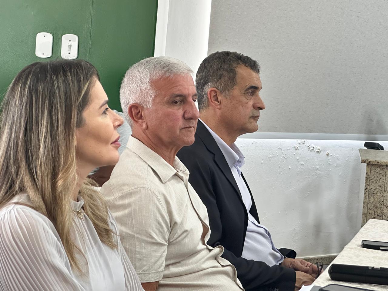 Câmara de Jaguaré realiza Sessão Solene em homenagem às mulheres e lança campanha de enfretamento à violência 17 WhatsApp Image 2026 03 13 at 15.46.56 13