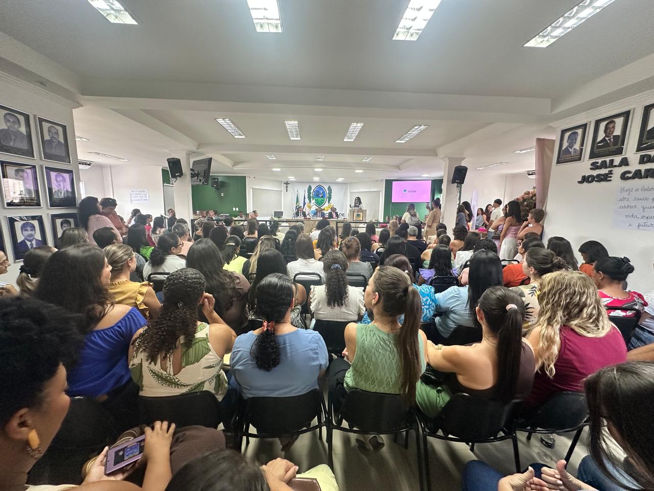 Câmara de Jaguaré realiza Sessão Solene em homenagem às mulheres e lança campanha de enfretamento à violência 13 WhatsApp Image 2026 03 13 at 15.46.56 9