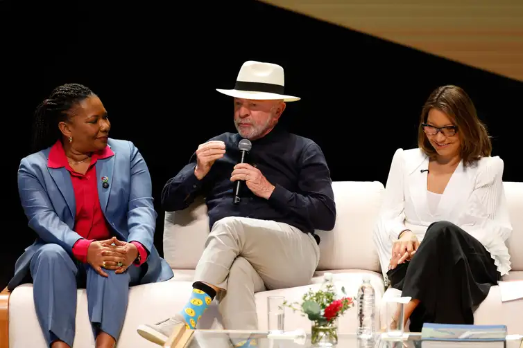 Rio de Janeiro (RJ), 30/05/2026 – Lançamento do Tela Brasil, na Cidade das Artes, com o presidente da República, Luiz Inácio Lula da Silva, a ministra da Cultura, Margareth Menezes, e o ministro do Desenvolvimento, Indústria, Comércio e Serviços, Márcio Elias Rosa. Foto: Fernando Frazão/Agência Brasil